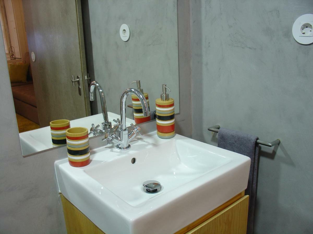 Downtown Historical Apartment Porto Eksteriør billede